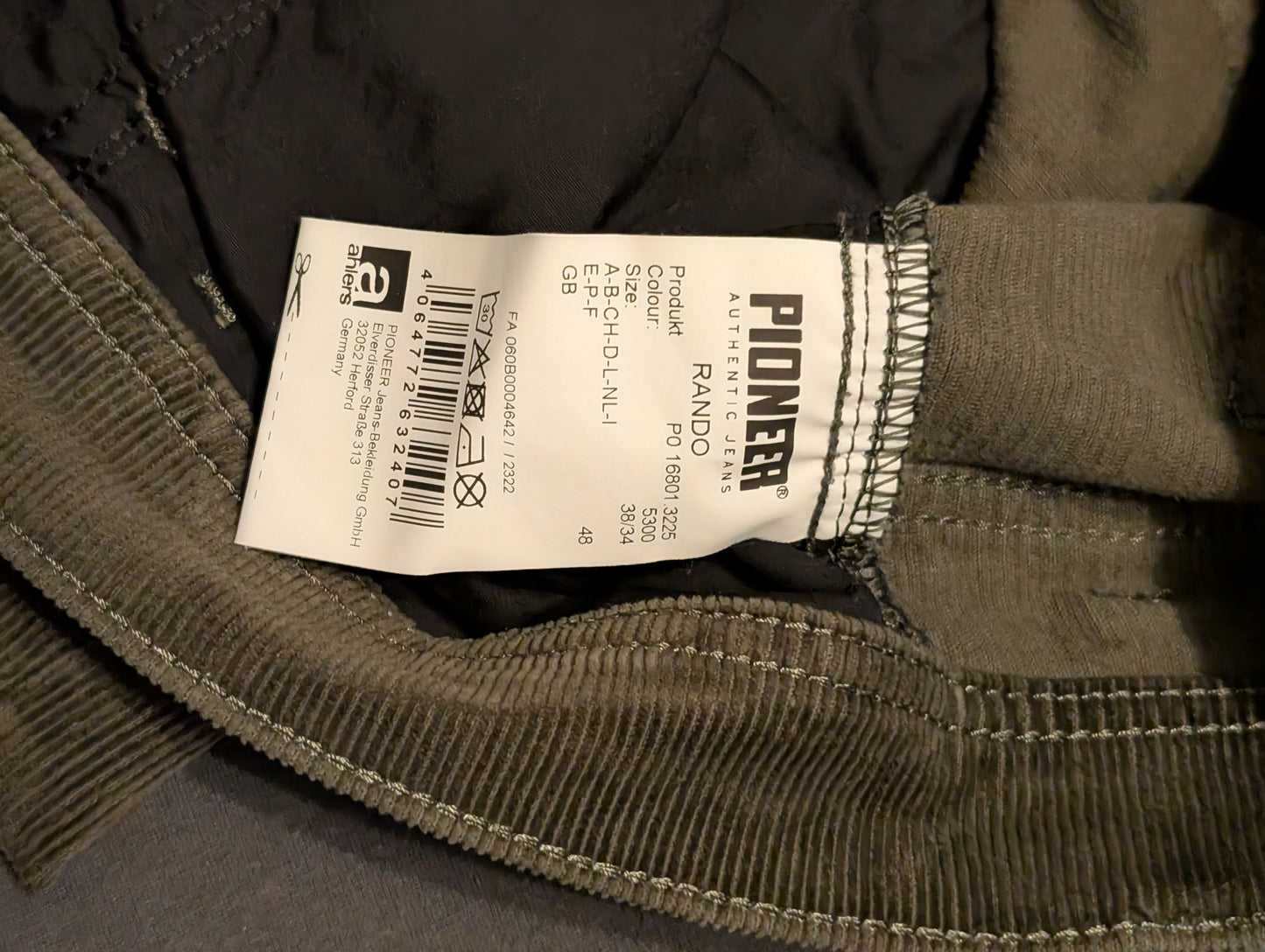 Pioneer Kord-Hose grün